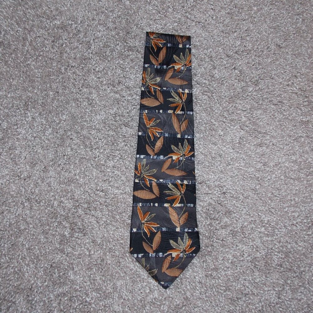Bugatti 100% Italian Silk Vintage Tie